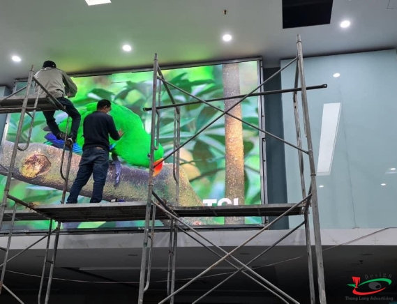 THI CÔNG MÀN HÌNH LED P3