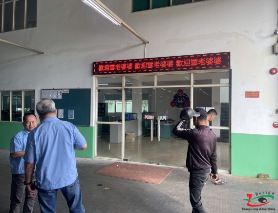 THI CÔNG MÀN HÌNH LED P3