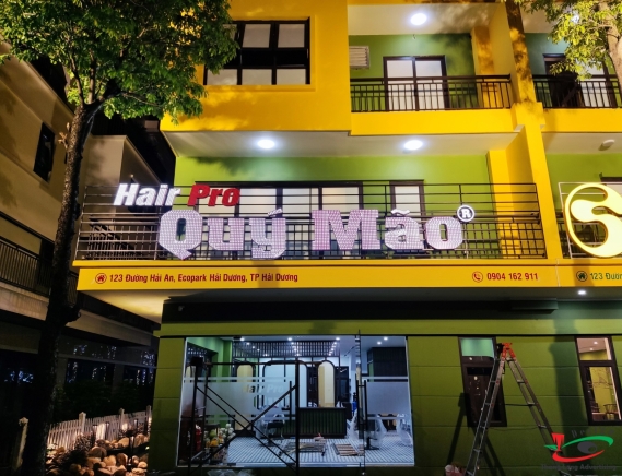 BIỂN QUẢNG CÁO SALON TÓC QUÝ MÃO