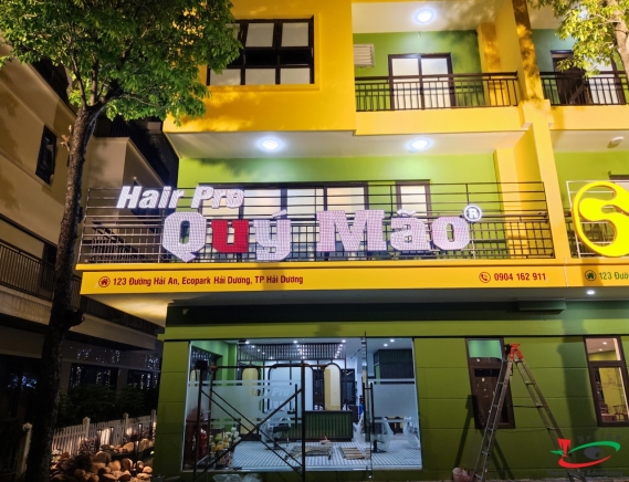 BIỂN QUẢNG CÁO SALON TÓC QUÝ MÃO