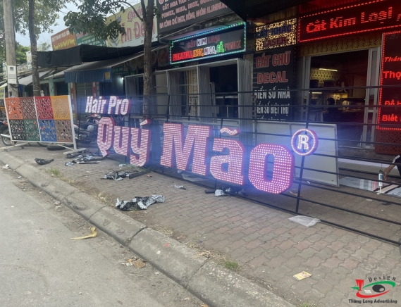 BIỂN QUẢNG CÁO SALON TÓC QUÝ MÃO