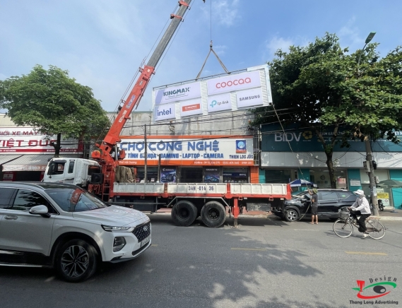 THI CÔNG BIỂN QUẢNG CÁO MÁY TÍNH THIÊN LỘC 