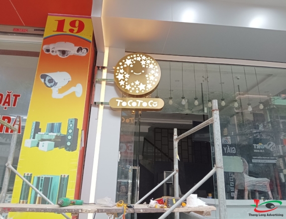CHỮ INOX CHÂN DỰNG NỔI SANG TRỌNG 