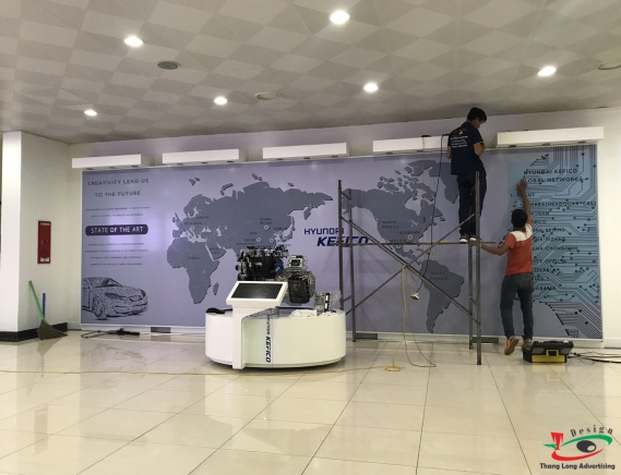 THI CÔNG BIỂN SẢNH LỄ TÂN ĐÓN KHÁCH