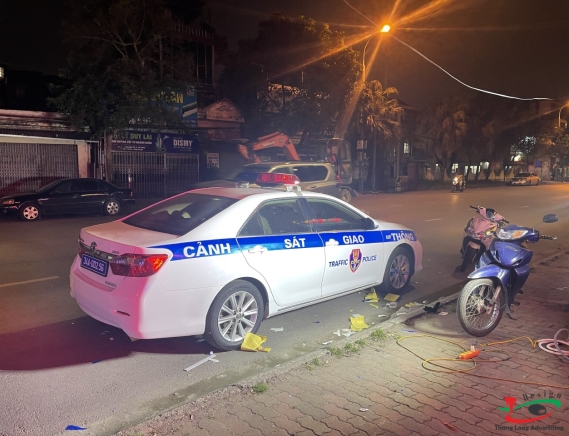 DÁN ĐỀ CAN PHẢN QUANG MỸ XE CẢNH SÁT GIAO THÔNG