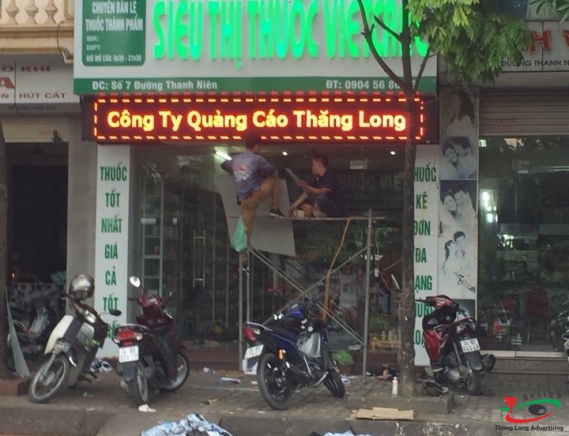 THI CÔNG BIỂN LED P10 MÀU TRẮNG 