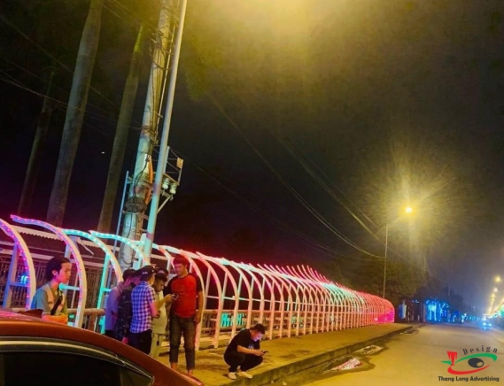 ĐÈN LED ĐA SẮC MÀU