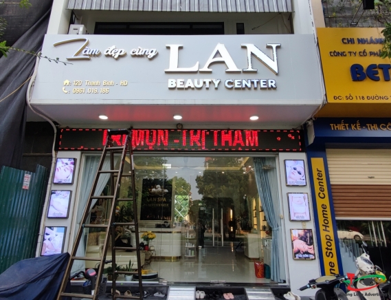 Chữ Nổi Mika hắt sáng LED Spa