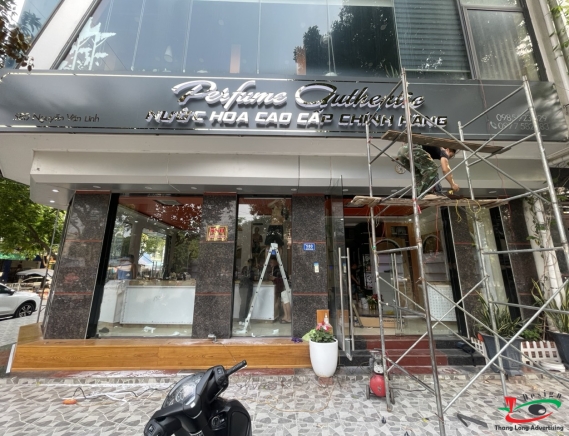  MẪU BIỂN QUẢNG CÁO CHỮ INOX CẮT LỌNG
