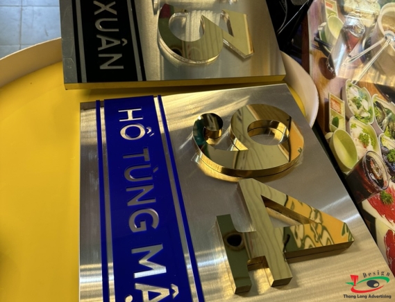 THI CÔNG LÀM BIỂN SỐ NHÀ ĐẸP ĐỘC ĐÁO SANG TRỌNG Ở HẢI DƯƠNG 