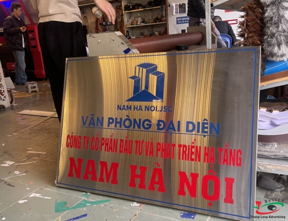 THI CÔNG LÀM BIỂN SỐ NHÀ ĐẸP ĐỘC ĐÁO SANG TRỌNG Ở HẢI DƯƠNG 