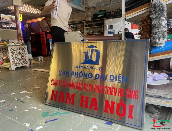  MẪU BIỂN QUẢNG CÁO CHỮ INOX KHÔNG HAN RỈ