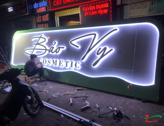 BIỂN QUẢNG CÁO MỸ PHẨM COSMETIC BẢO VY Ở HẢI DƯƠNG