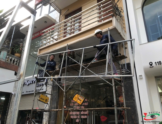 BIỂN PHUN THÊU THẨM MỸ